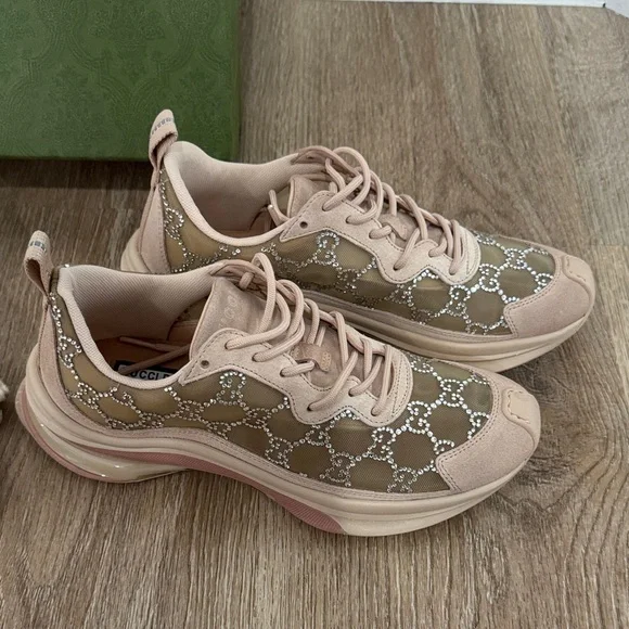 AUTHENTIC GUCCI RUN GG CRYSTAL MESH SNEAKERS - Picture 4 of 13